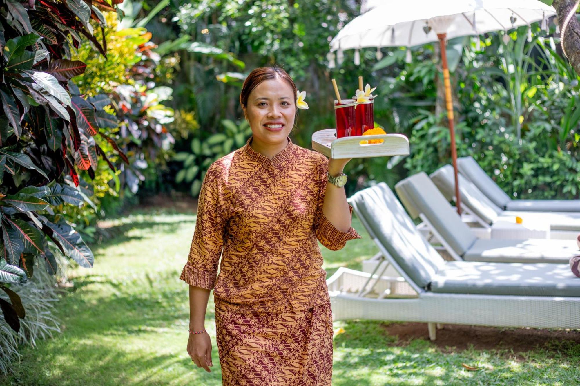 Villa Lodek Deluxe Seminyak Exteriör bild